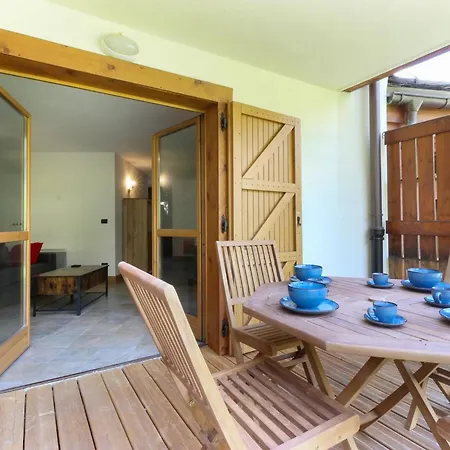 Les Granges Des Bossons